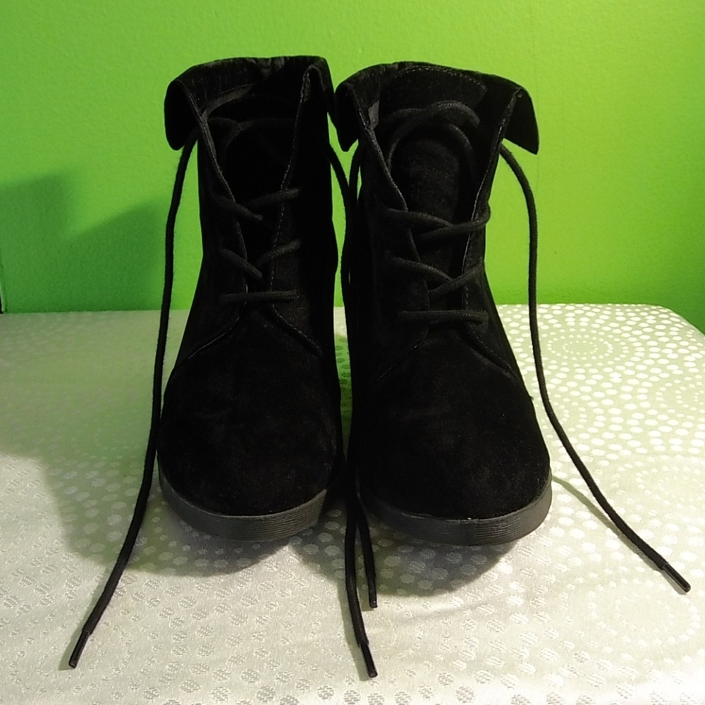 Madden Girl Black Wedge Velvet Booties - Picture 2 of 6
